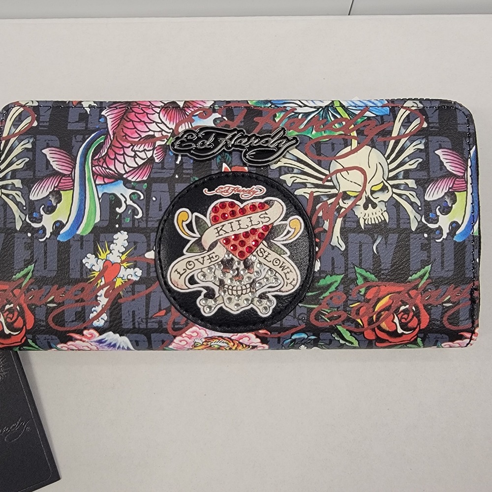 NWT Ed Hardy Womens Zip Wallet Skull Koi Rose‎ Love Kills Slowly Tattoo Art AOP